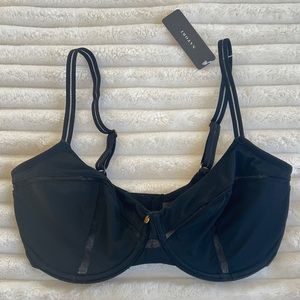 Natori 30DDD black bra mesh cut outs on cups